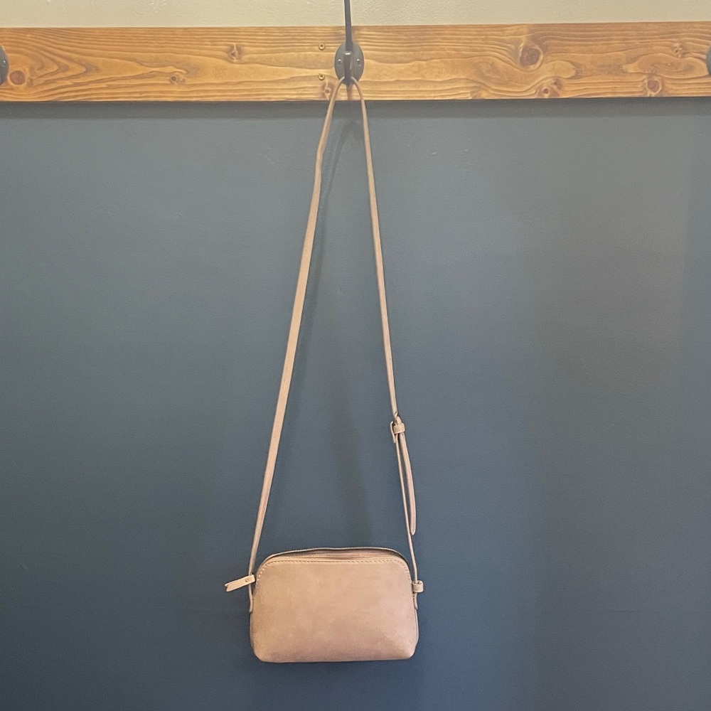Elegant Tan Crossbody Bag